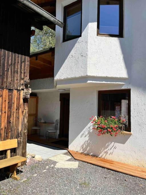 Haus Alberto - Haus Mit 2 Ferienwohnungen Otztal Bahnhof Bagian luar foto
