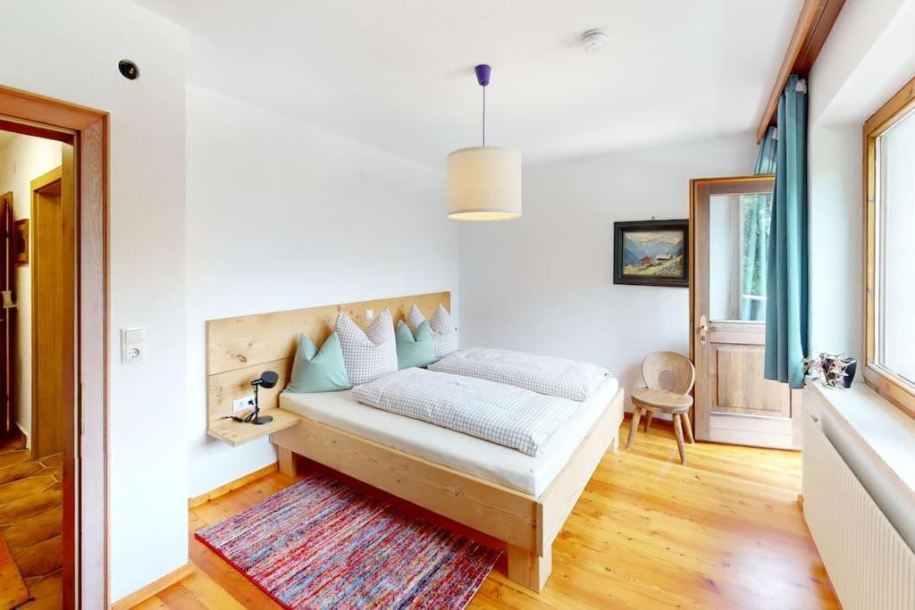 Haus Alberto - Haus Mit 2 Ferienwohnungen Otztal Bahnhof Bagian luar foto