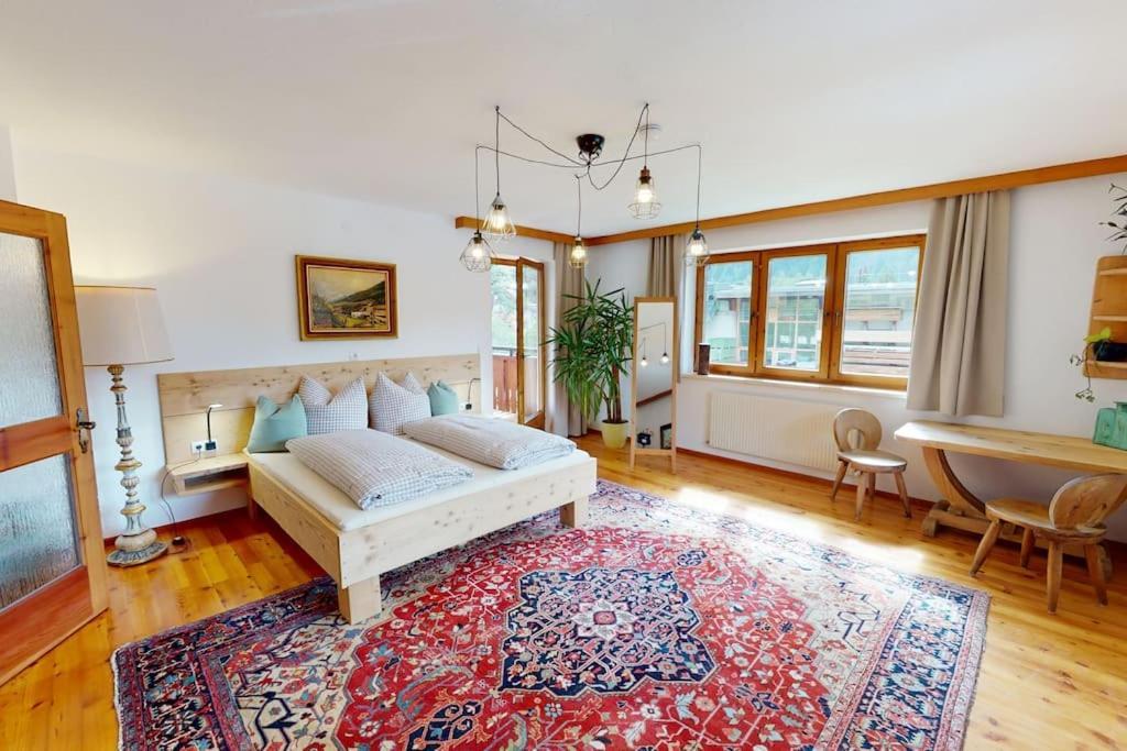 Haus Alberto - Haus Mit 2 Ferienwohnungen Otztal Bahnhof Bagian luar foto