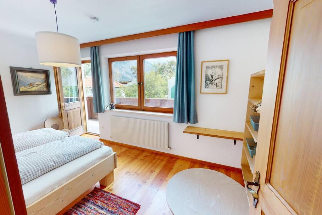 Haus Alberto - Haus Mit 2 Ferienwohnungen Otztal Bahnhof Bagian luar foto