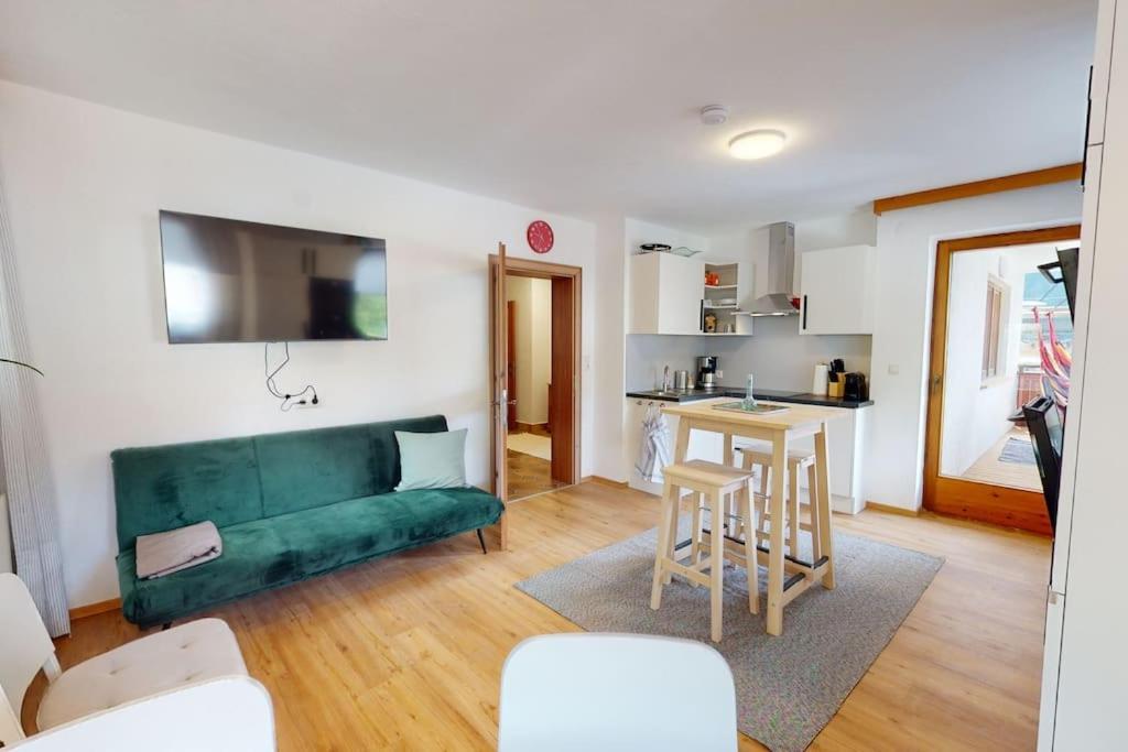Haus Alberto - Haus Mit 2 Ferienwohnungen Otztal Bahnhof Bagian luar foto