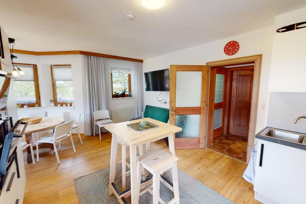 Haus Alberto - Haus Mit 2 Ferienwohnungen Otztal Bahnhof Bagian luar foto